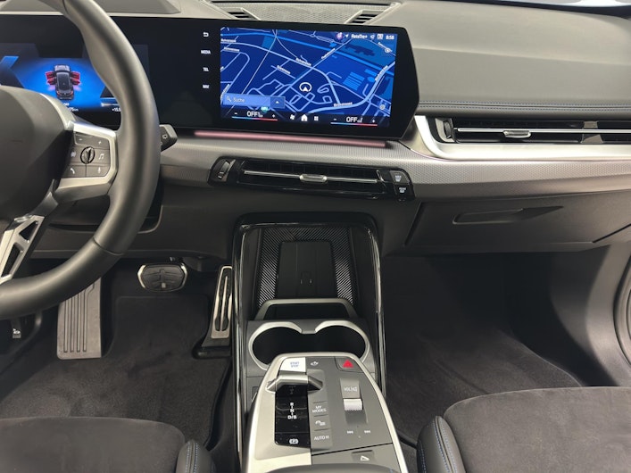 Vehicle image BMW iX1