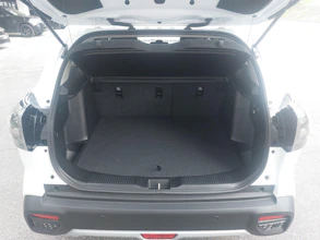 https://vehicle.imgix.net/3892880/db001c98-3750-4a83-8279-3962fd98f810.jpg