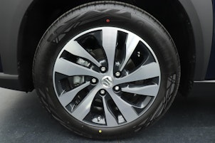 Vehicle image SUZUKI S-Cross 1.4 T Compact Top Hybrid 4x4