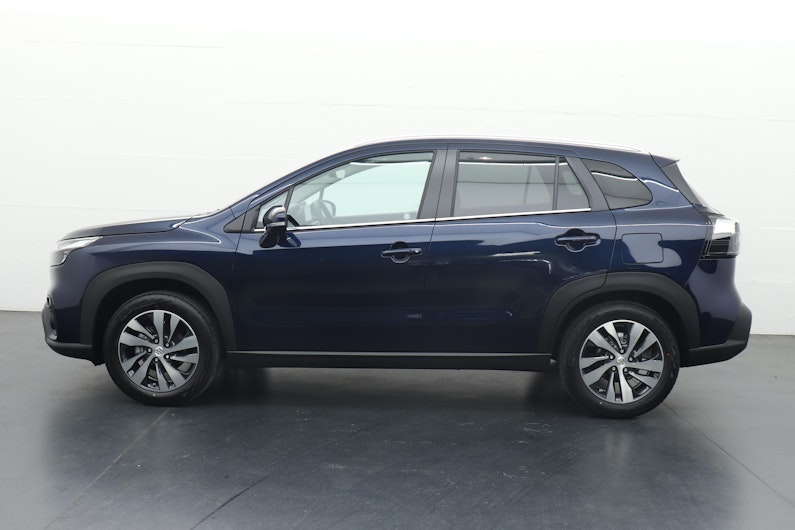 Vehicle image SUZUKI S-CROSS