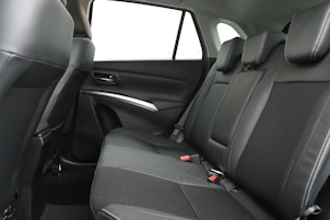 Vehicle image SUZUKI S-Cross 1.4 T Compact Top Hybrid 4x4