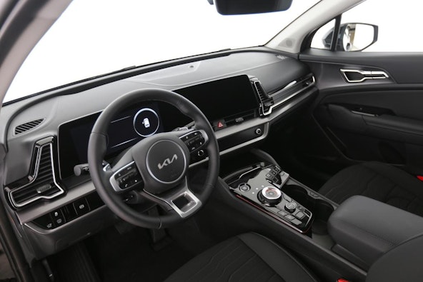 Vehicle image 4 Vehicle image 4