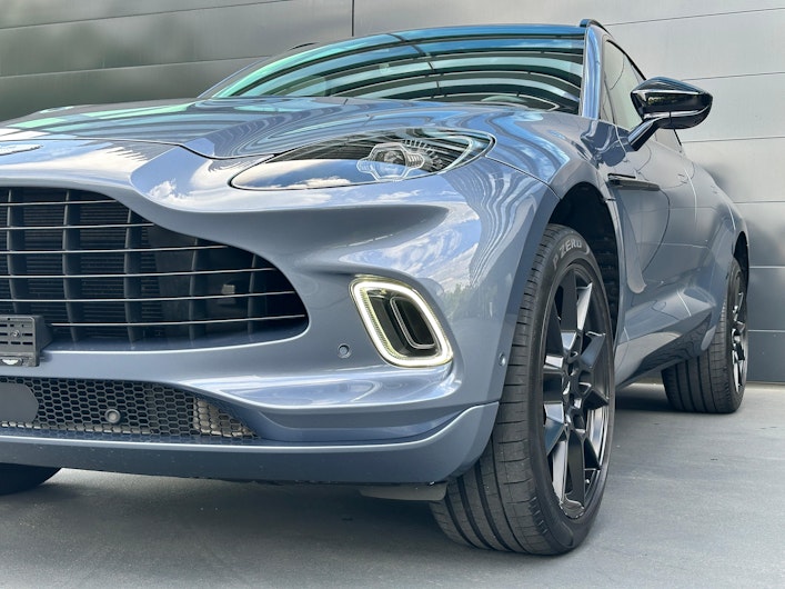 Vehicle image ASTON MARTIN DBX