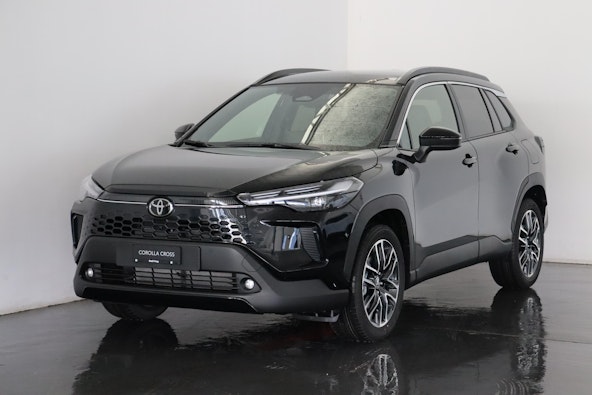First vehicle image