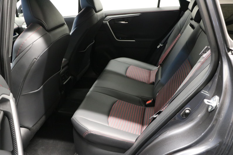 Vehicle image SUZUKI ACROSS