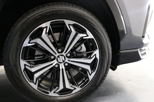 Vehicle image SUZUKI Across 2.5 PHEV Compact Top 4x4