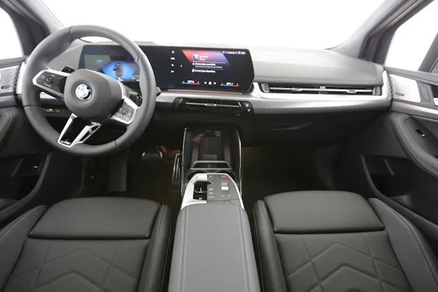 BMW 223i xDrive paddles Active Tourer