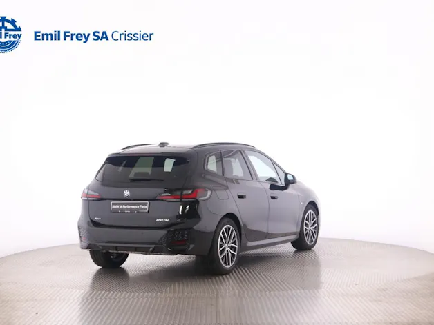 BMW 223i xDrive paddles Active Tourer