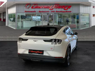 Ford Mustang Mach-E 99 kWh Premium