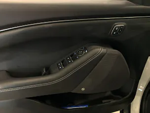 Ford Mustang Mach-E 99 kWh Premium