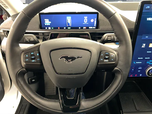 Ford Mustang Mach-E 99 kWh Premium