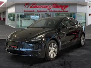 Tesla Model Y Long Range
