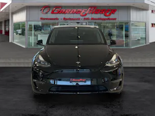 Tesla Model Y Long Range