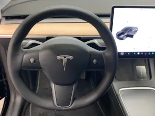 Tesla Model Y Long Range