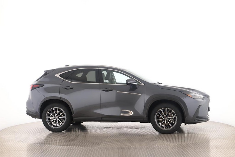 Vehicle image LEXUS NX