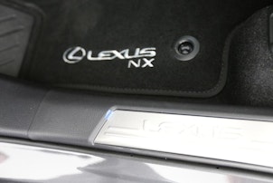Vehicle image LEXUS NX 350h Comfort
