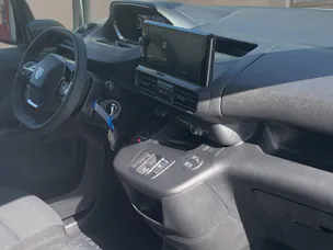 Peugeot Partner Fourgon 800 Standard Électrique 136ch