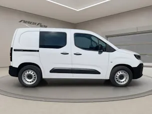 Peugeot Partner Fourgon 800 Standard Électrique 136ch