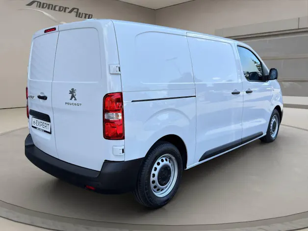 Peugeot Expert Fourgon Standard Électrique 136ch 75 kWh