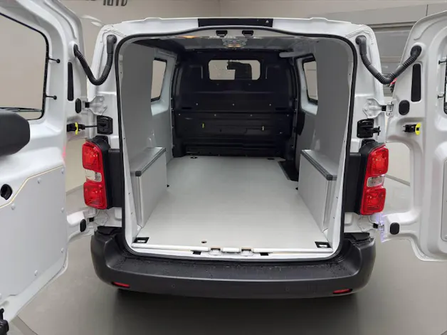 Peugeot Expert Fourgon Standard BlueHDi 120 BVM6