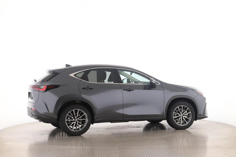 Vehicle image LEXUS NX