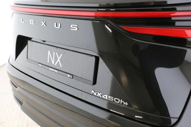 Vehicle image LEXUS NX