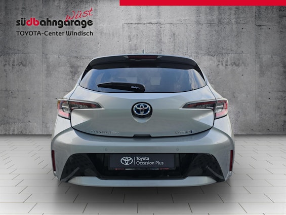 Vehicle image 13 Vehicle image 13