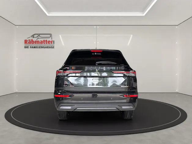 Mitsubishi Outlander 2.4 PHEV Invite 4x4