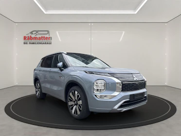 MITSUBISHI OUTLANDER 3