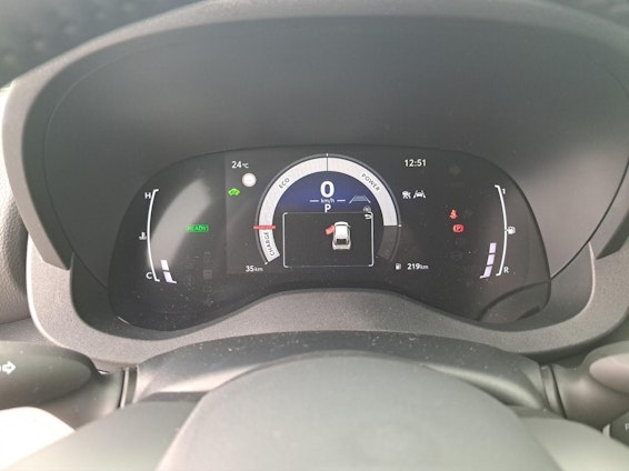 Vehicle image 13 Vehicle image 13