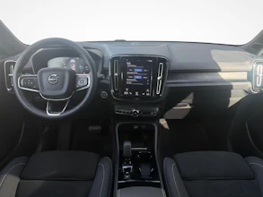 https://vehicle.imgix.net/3893549/00069bc5-b4ea-4f75-acc4-8426df039523.jpg