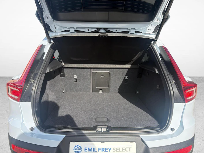 immagine del veicolo VOLVO XC40