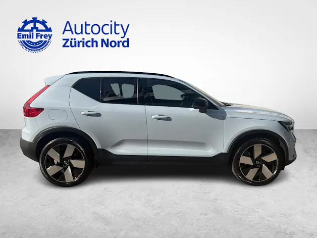 VOLVO XC40 1.5 T4 PiH Ultimate Dark