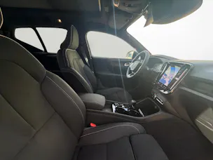 VOLVO XC40 1.5 T4 PiH Ultimate Dark