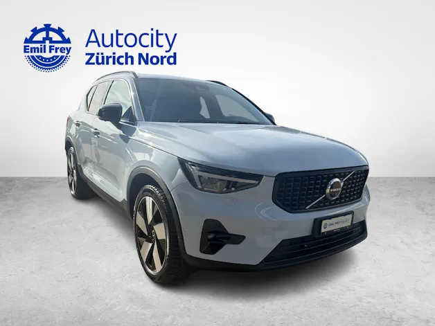 VOLVO XC40 1.5 T4 PiH Ultimate Dark