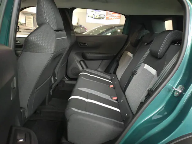 Opel Frontera 1.2 T Hybrid 110 Edition