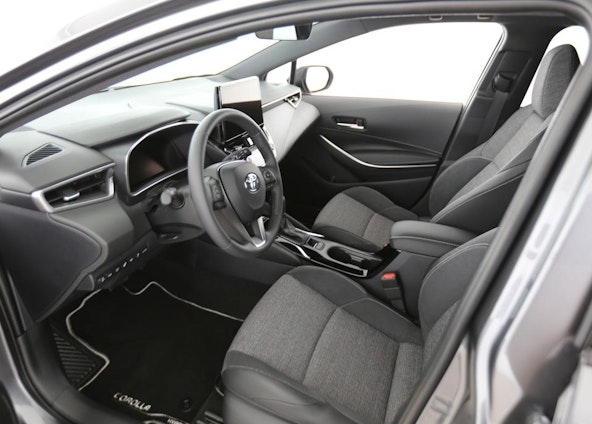 Vehicle image 7 Vehicle image 7