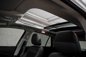 Vehicle image SUZUKI S-Cross 1.4 T Compact Top Hybrid 4x4