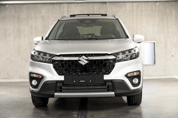 Vehicle image 11 Vehicle image 11