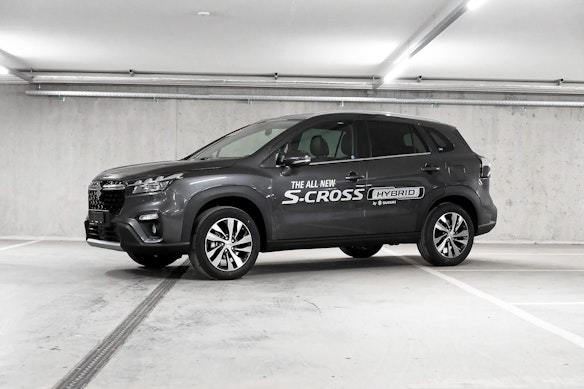 SUZUKI S-Cross 1.4 T Compact Top Hybrid 4x4 0