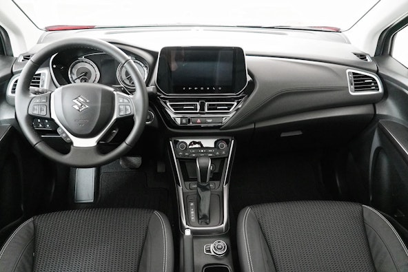 Vehicle image 9