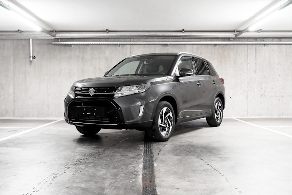 First vehicle image First vehicle image