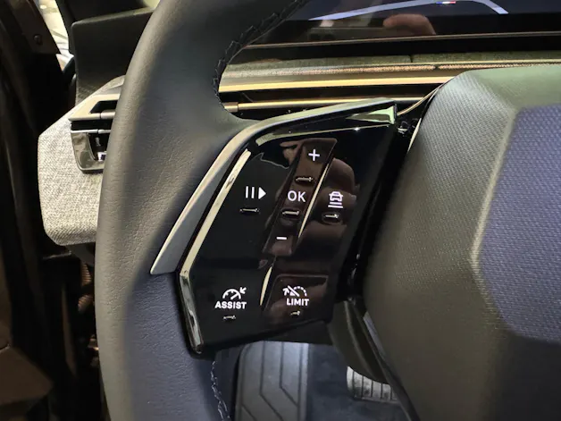 Peugeot 3008 1.2 Hybrid Allure Premium