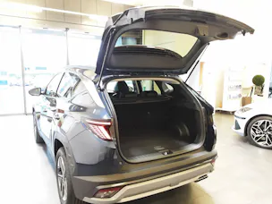 HYUNDAI Tucson 1.6 T-GDi Amplia 4WD