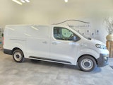 First vehicle image