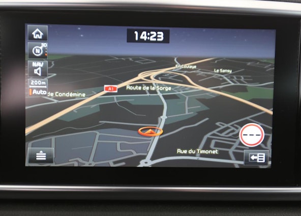 Vehicle image 6 Vehicle image 6