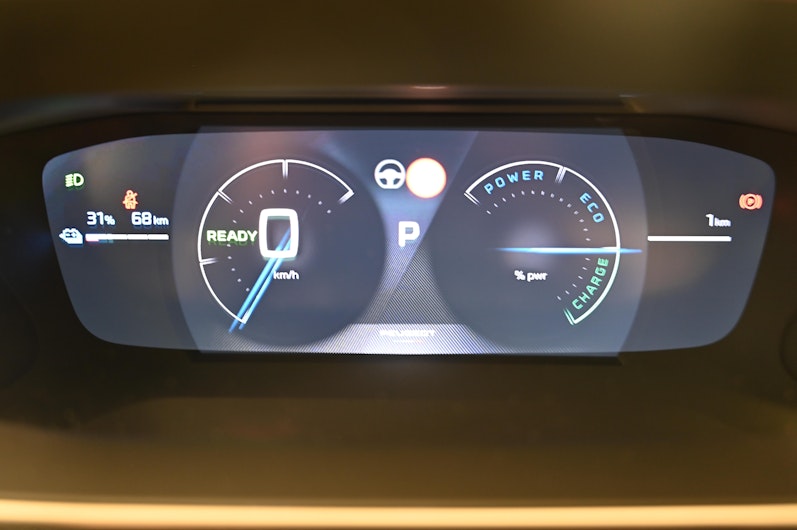 Vehicle image PEUGEOT 208