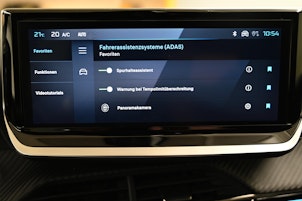 Vehicle image PEUGEOT 208 e-GT