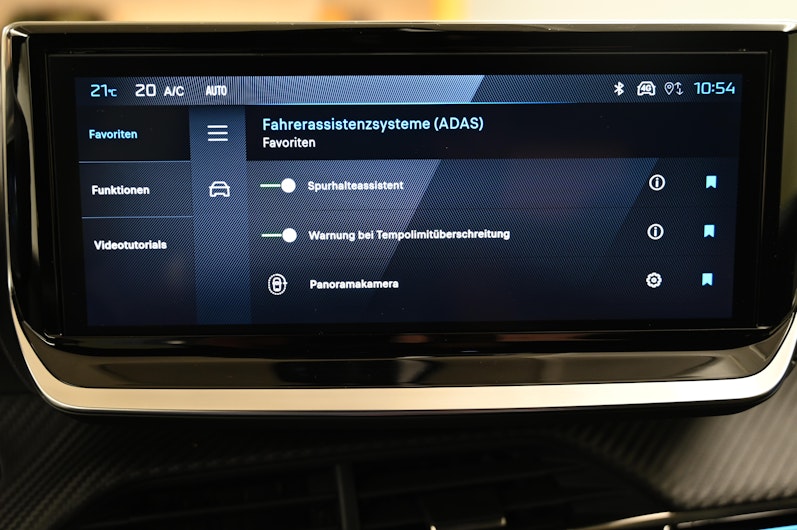 Vehicle image PEUGEOT 208