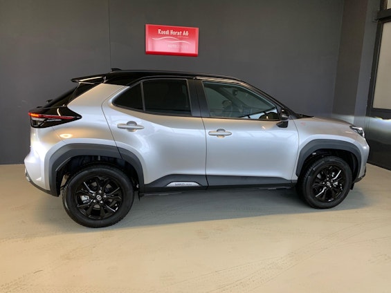 Vehicle image 10 Vehicle image 10